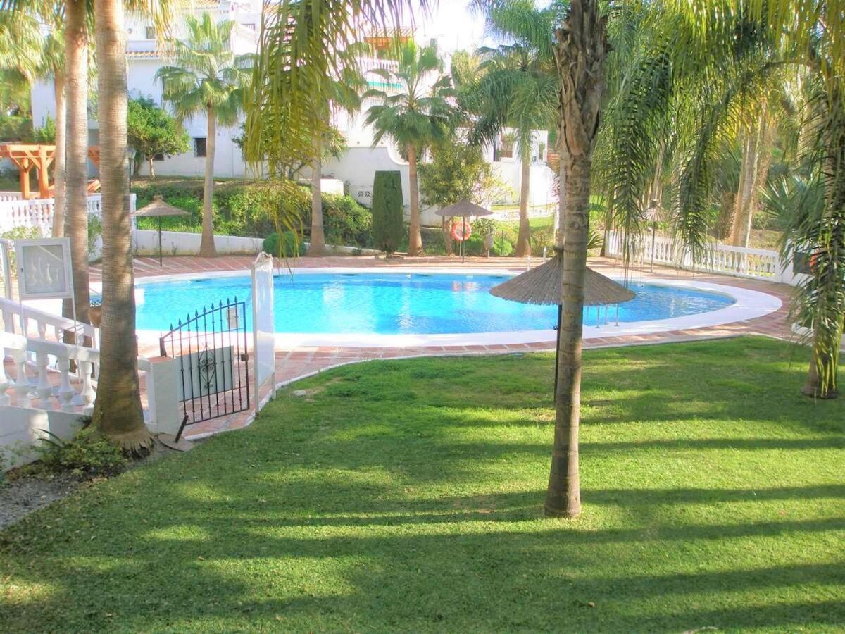 Lägenhet Lovely 2 Bedroom In Oasis De Capistrano, Nerja